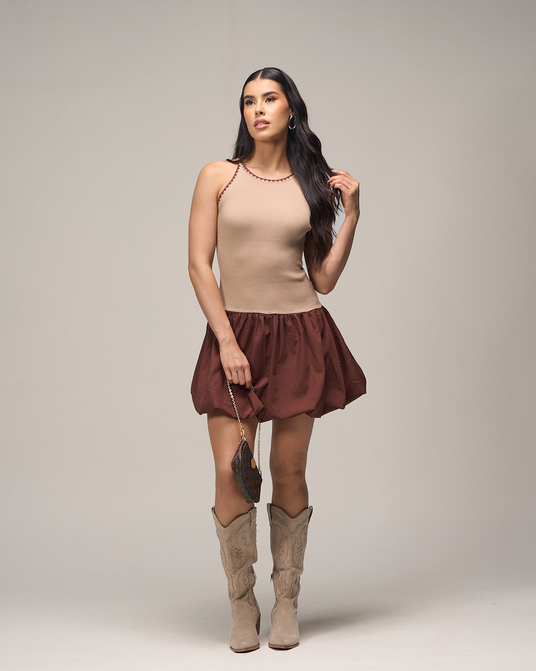 VESTIDO BEIGE
