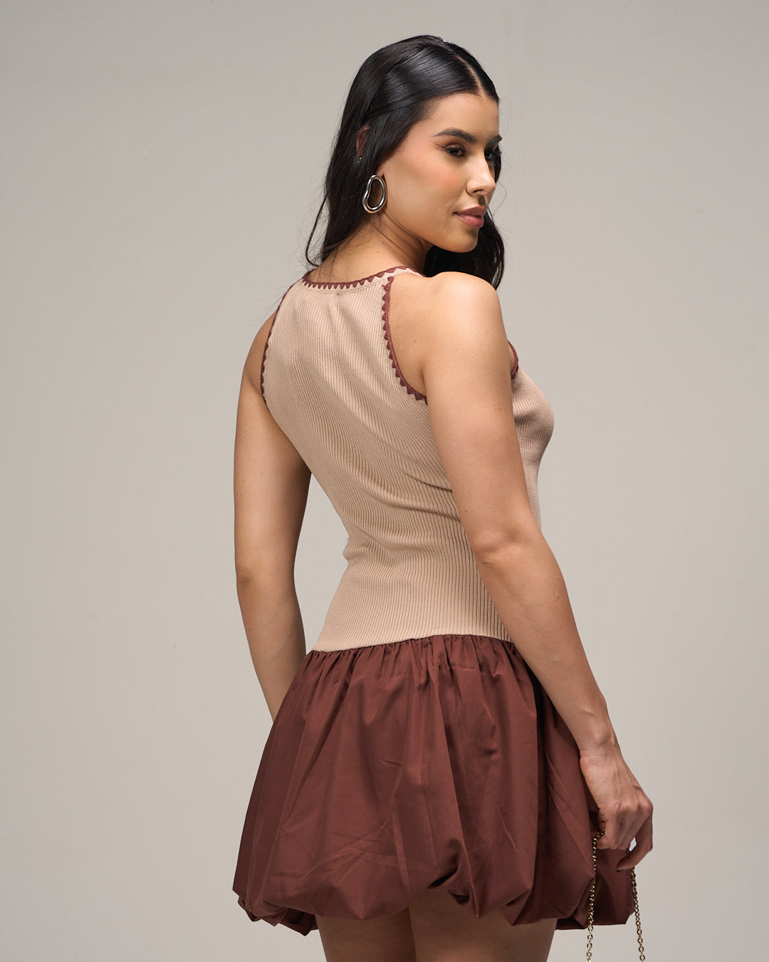 VESTIDO BEIGE