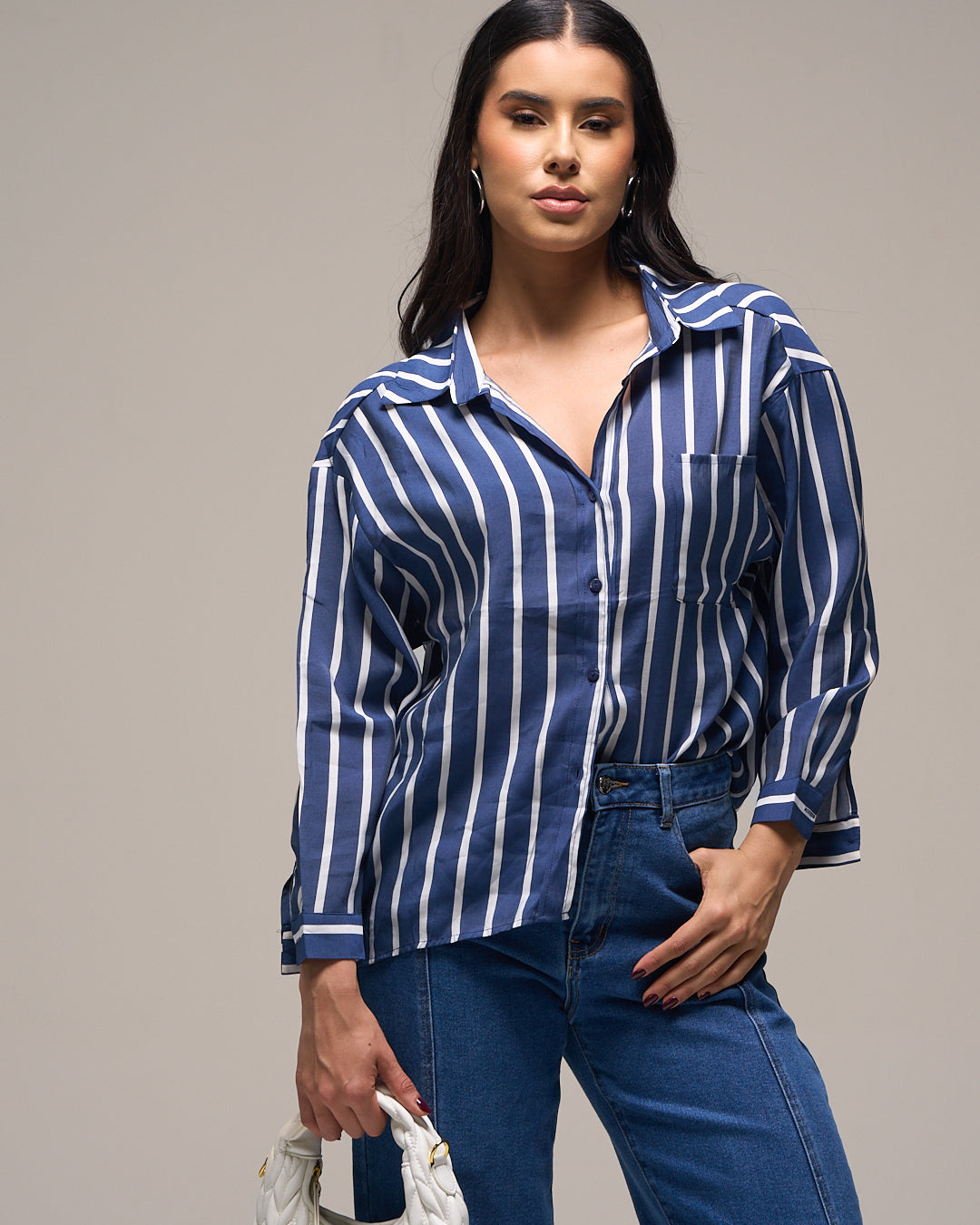 CAMISA AZUL DE RAYAS
