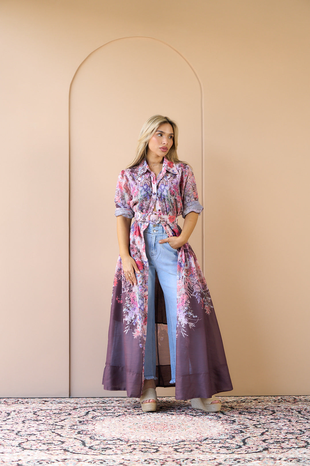 VESTIDO CAFÉ FLOREADO