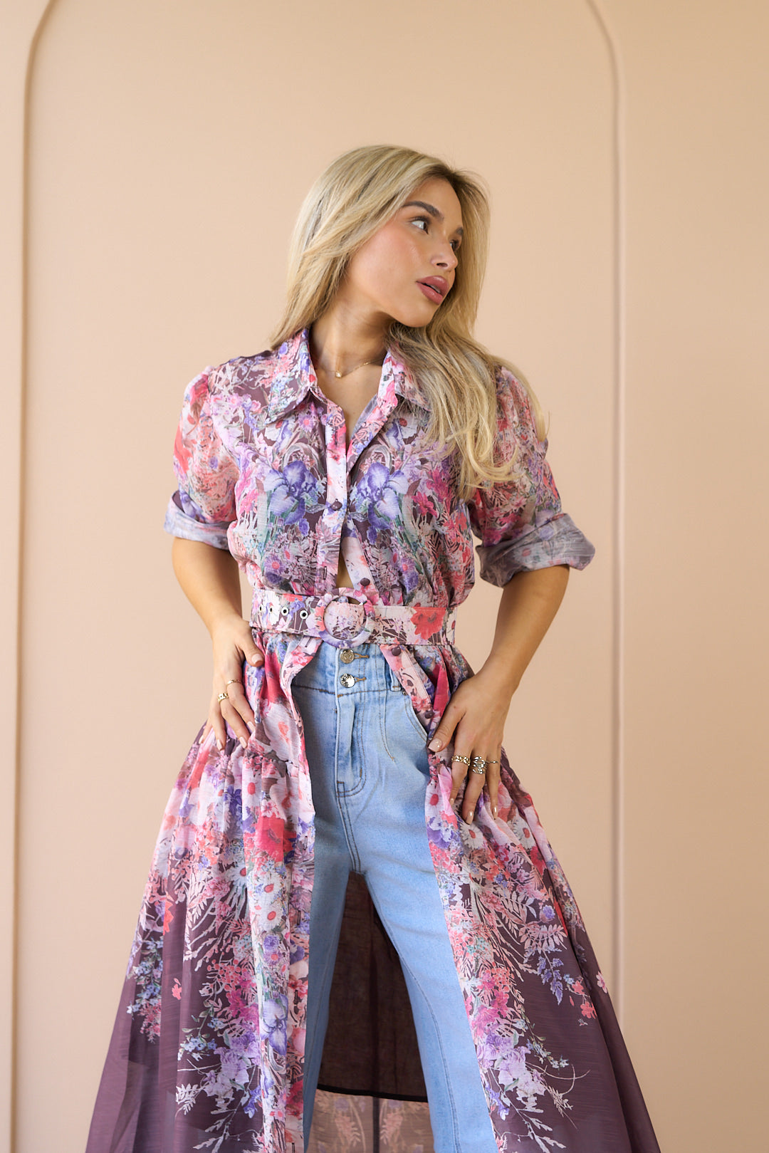 VESTIDO CAFÉ FLOREADO