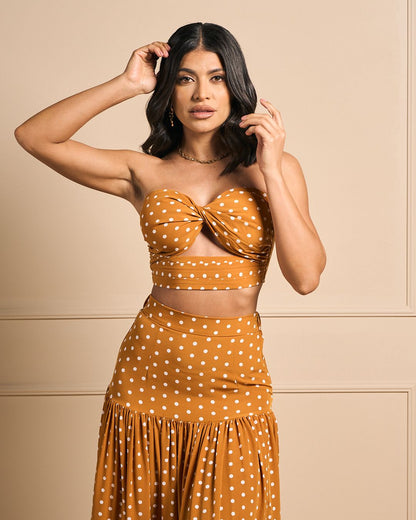 SET NARANJA CON PUNTOS BLANCOS STRAPLESS